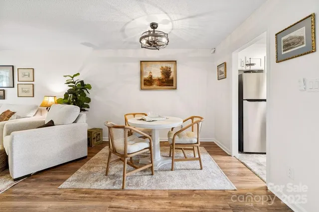 $184,900 | 1419 19th Avenue Northeast, Unit B7, Hickory, NC 28601