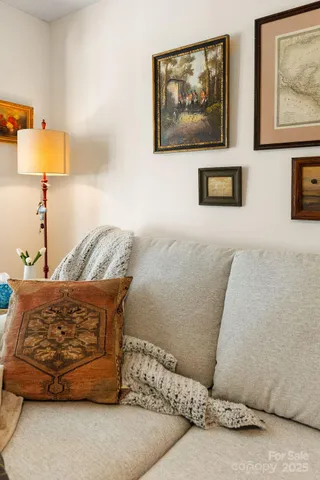 $184,900 | 1419 19th Avenue Northeast, Unit B7, Hickory, NC 28601