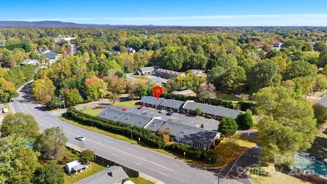 $184,900 | 1419 19th Avenue Northeast, Unit B7, Hickory, NC 28601