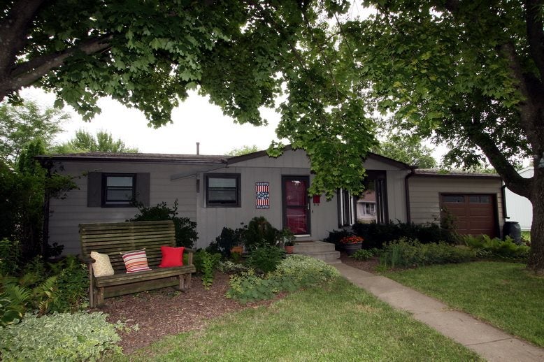 118 Shrader Road Iowa City, IA 52245 - Photo 1 of 25 Gallery Image 1