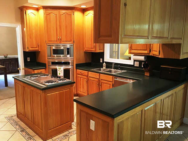7450 Blakeley Ridge Drive Daphne, AL 36527 - Photo 4 of 35 Kitchen