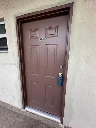 $2,700 | 10900 Southwest 104th Street, Unit 322, Miami, FL 33176