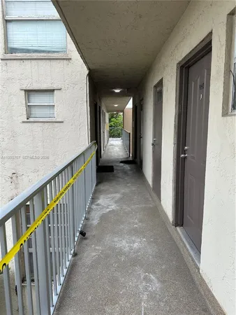 $2,700 | 10900 Southwest 104th Street, Unit 322, Miami, FL 33176