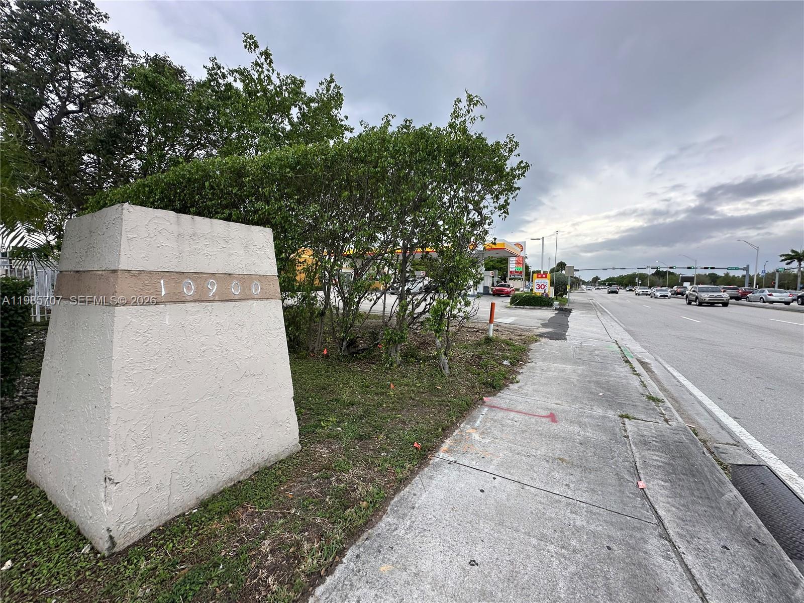 10900 Southwest 104th Street, Unit 322 Miami, FL 33176 - Photo 40 of 42