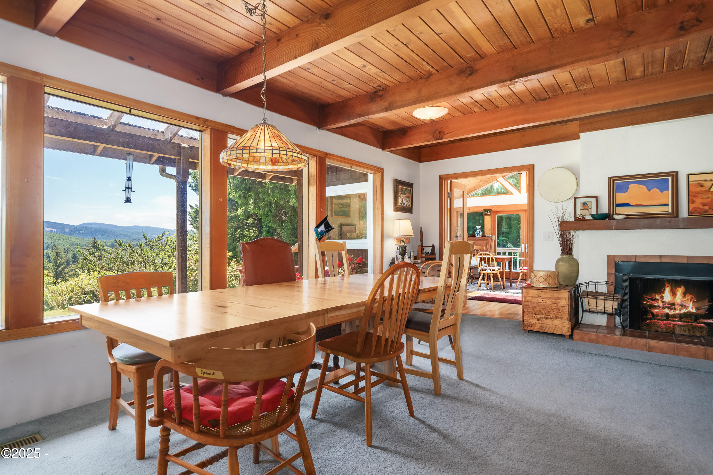 3383 North Bayview Road Waldport, OR 97394 - Photo 20 of 67 3383 BAYVIEW (HOUSE INTERIOR) (5)
