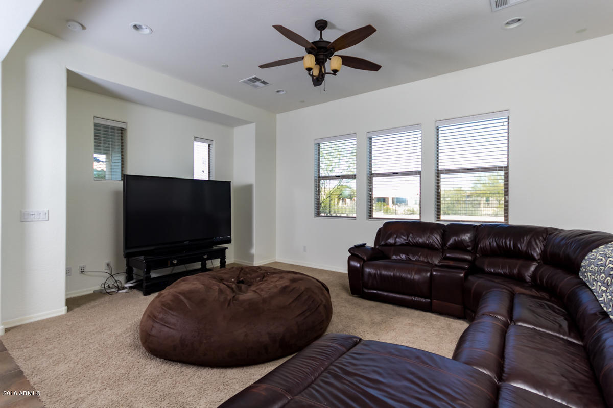 17942 West Agave Road Goodyear, AZ 85338 - Photo 11 of 38 Agave_13