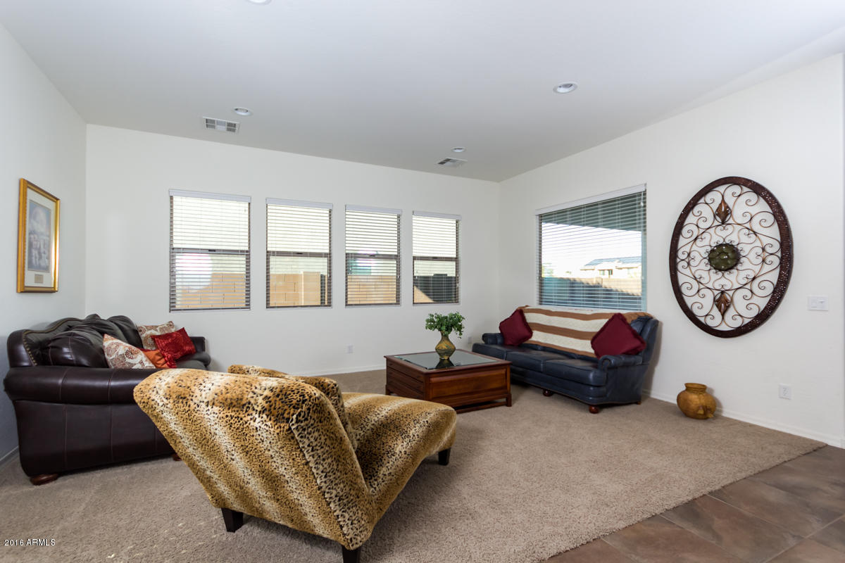 17942 West Agave Road Goodyear, AZ 85338 - Photo 5 of 38 Agave_7