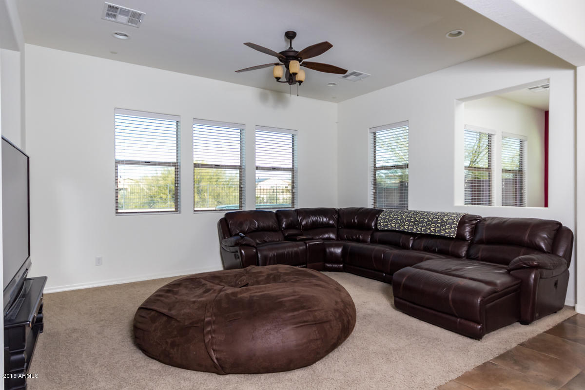 17942 West Agave Road Goodyear, AZ 85338 - Photo 10 of 38 Agave_12