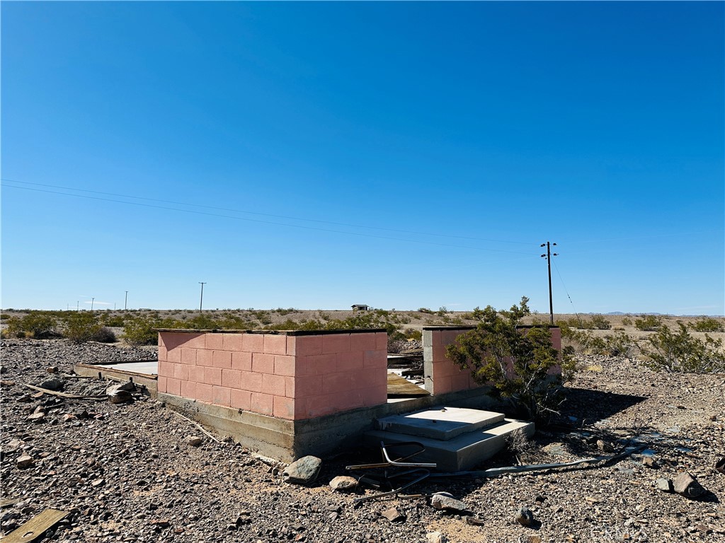5 Sullivan Road Twentynine Palms, CA 92277 - Photo 11 of 21 a view of a lake with a car parked