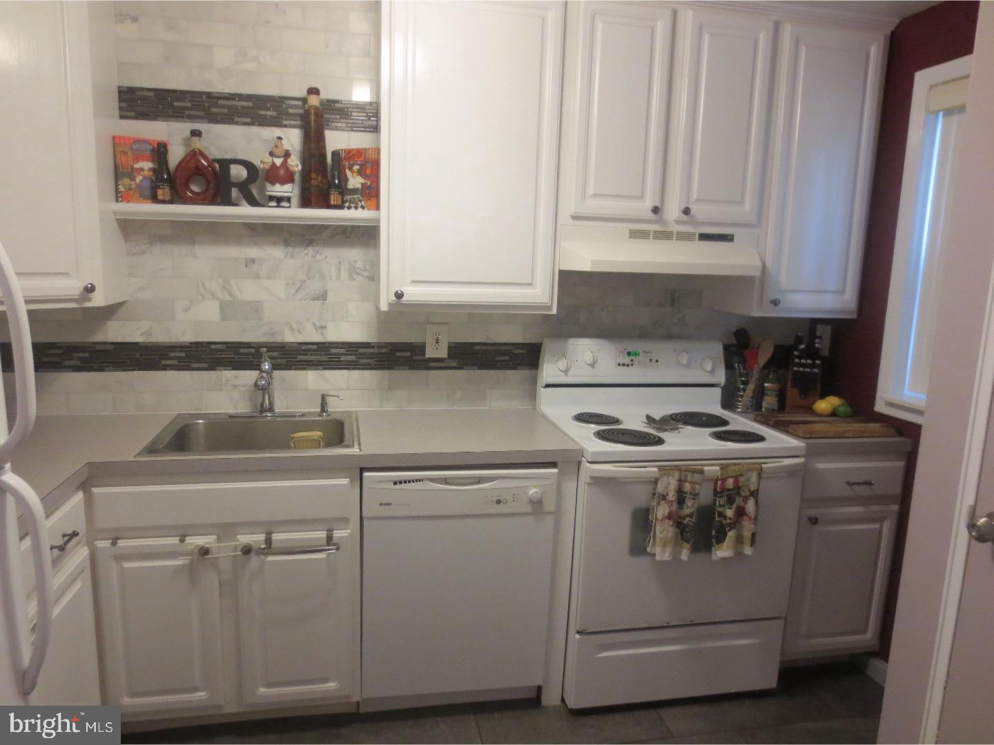 885 North York Road, Unit 12C Warminster, PA 18974 - Photo 9 of 14