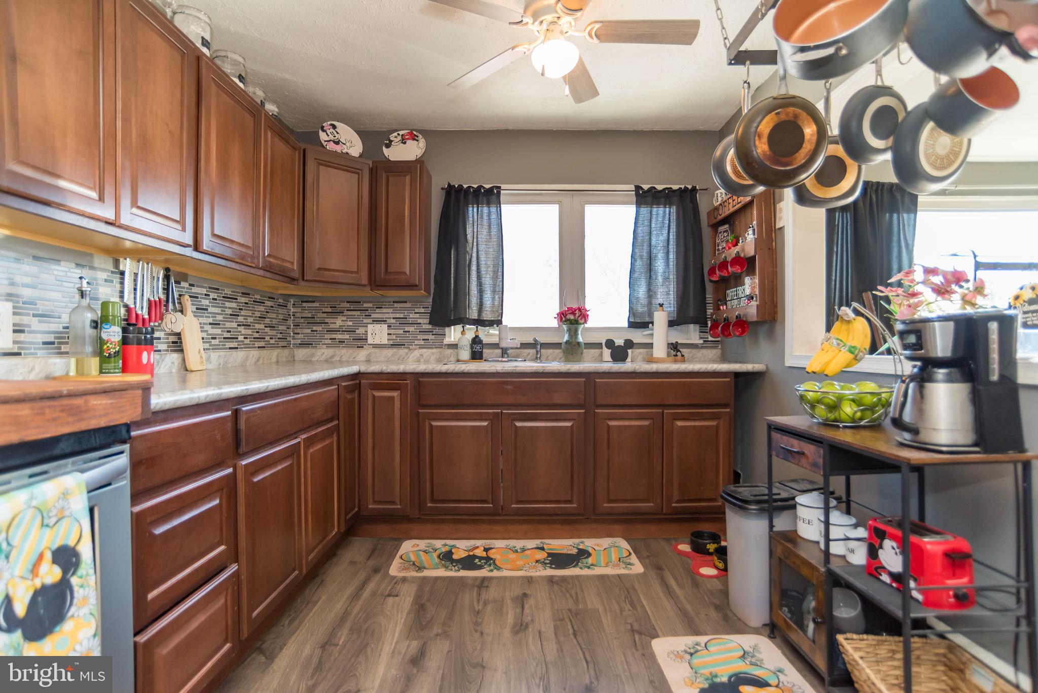 49 Ice Pond Road Levittown, PA 19057 - Photo 3 of 24