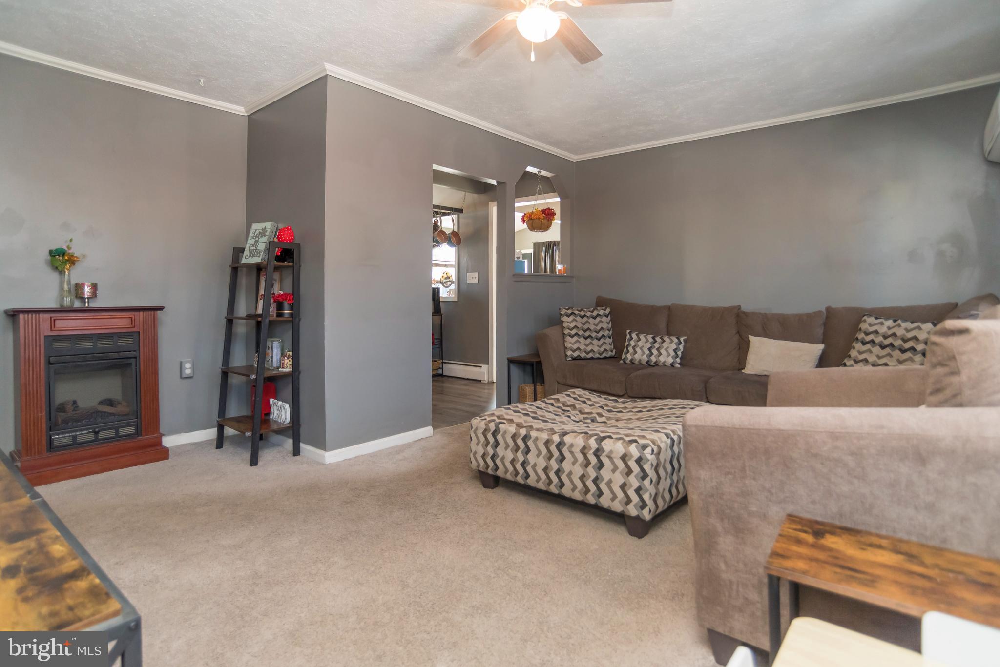 49 Ice Pond Road Levittown, PA 19057 - Photo 10 of 24