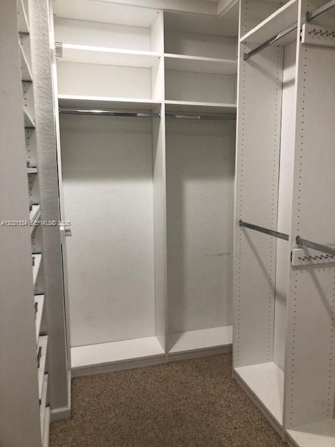 27424 Southwest 140th Avenue Homestead, FL 33032 - Photo 4 of 6 Custom Closet System