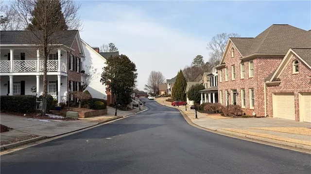 $679,000 | 2765 Olde Towne Parkway, Duluth, GA 30097