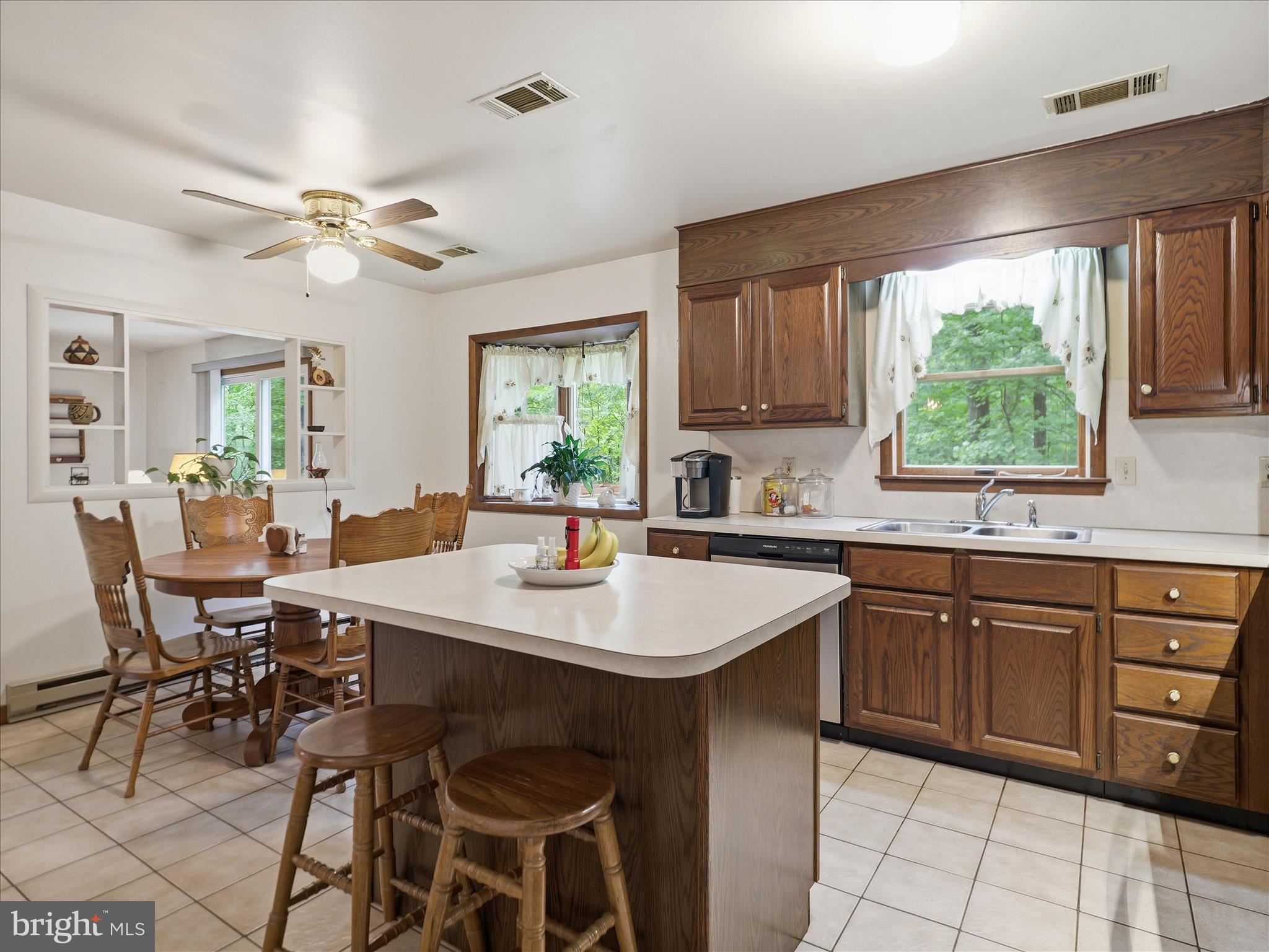 6309 Fulmer Road Frederick, MD 21703 - Photo 5 of 34