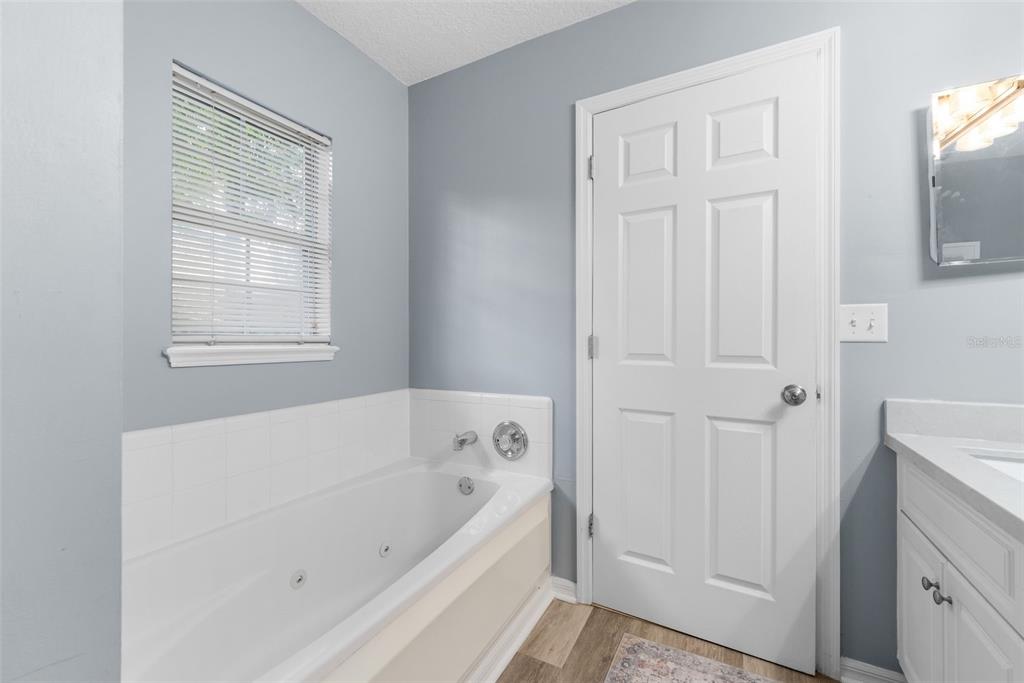 8406 Southwest 69th Place Gainesville, FL 32608 - Photo 16 of 42