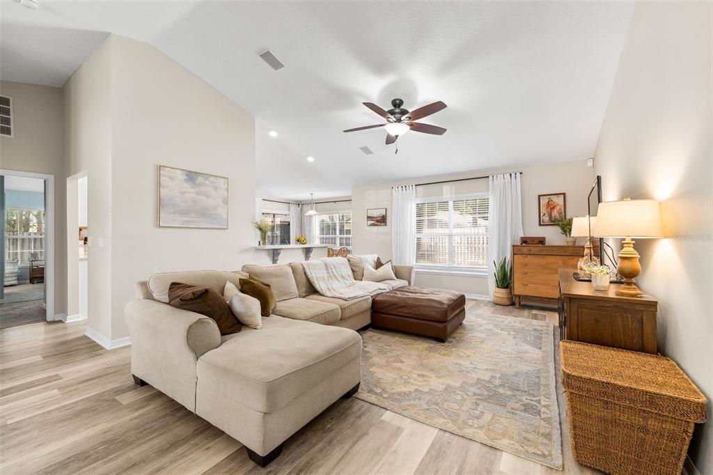 8406 Southwest 69th Place Gainesville, FL 32608 - Photo 6 of 42