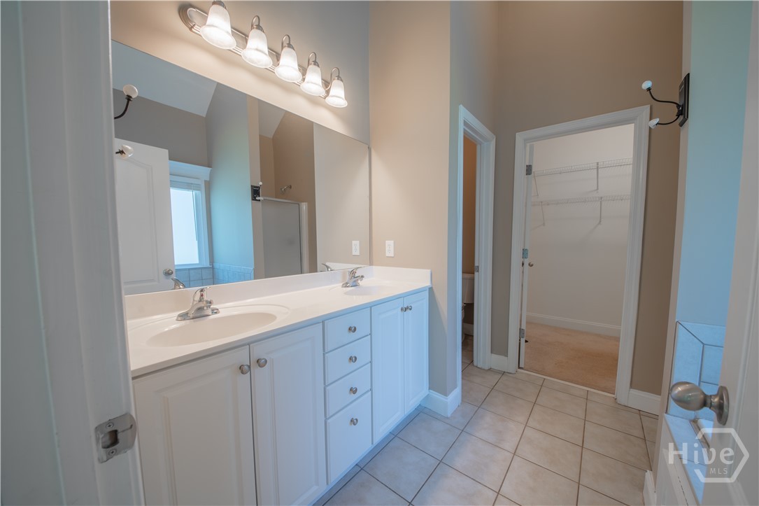 217 Hidden Spring Way Athens, GA 30605 - Photo 20 of 55 Primary Suite Full Bathroom