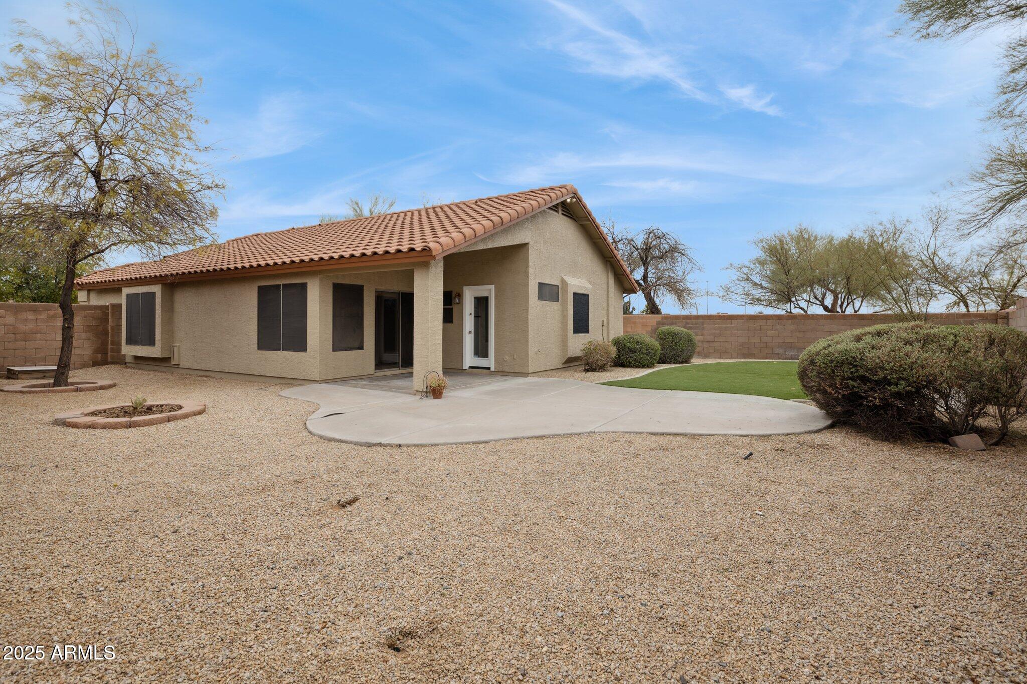 20902 North 36th Place Phoenix, AZ 85050 - Photo 25 of 29 24-web-or-mls-20902-n-36th-pl