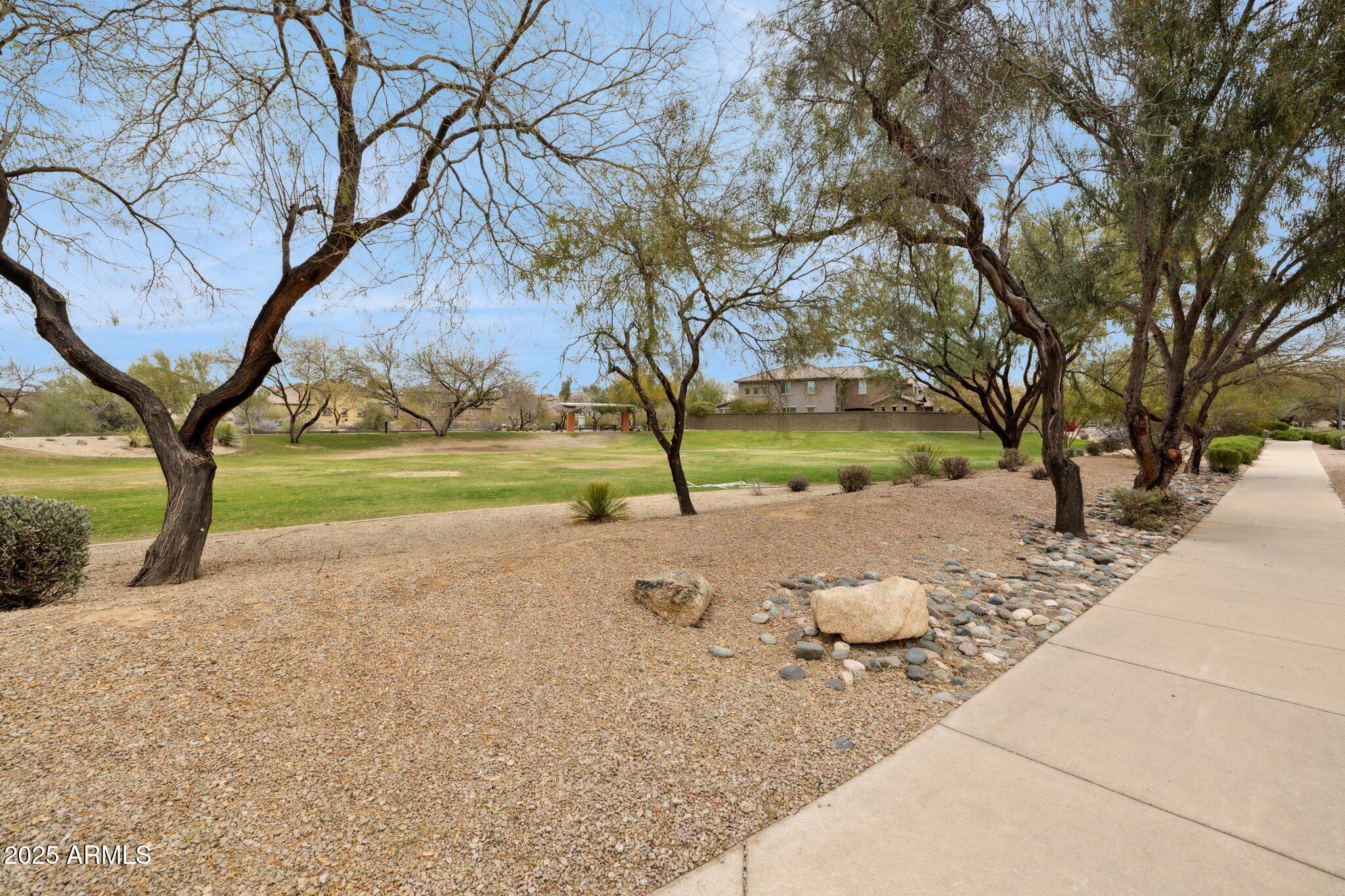 20902 North 36th Place Phoenix, AZ 85050 - Photo 26 of 29 26-web-or-mls-20902-n-36th-pl