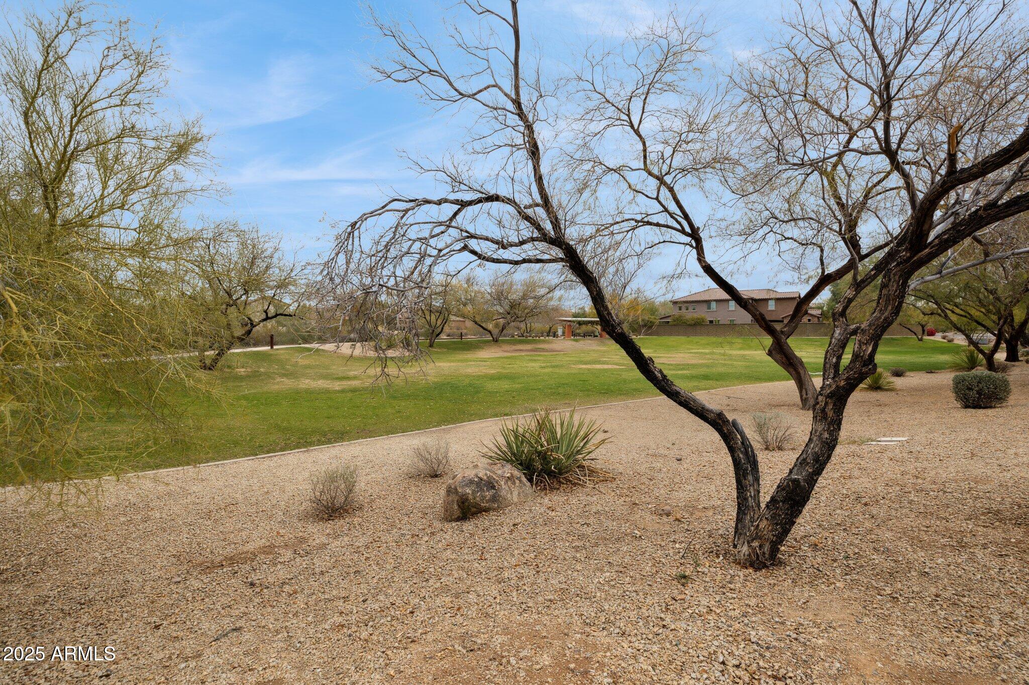 20902 North 36th Place Phoenix, AZ 85050 - Photo 27 of 29 27-web-or-mls-20902-n-36th-pl