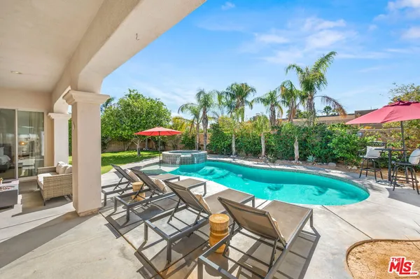 $1,375,000 | 1441 Lorena Way, Palm Springs, CA 92262