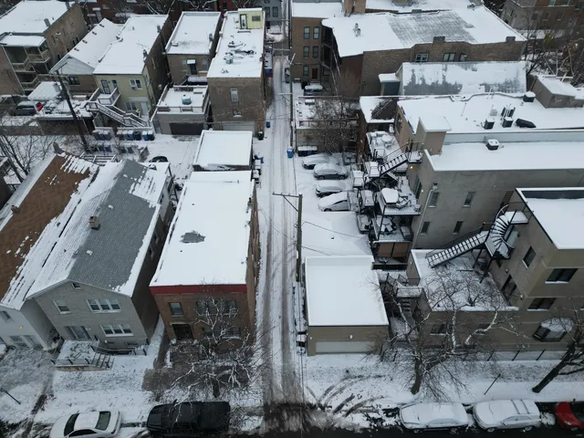 $565,000 | 723 South Aberdeen Street, Chicago, IL 60607