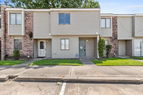 $950 | 2826 Louisiana Avenue, Unit 907, Lafayette, LA 70501