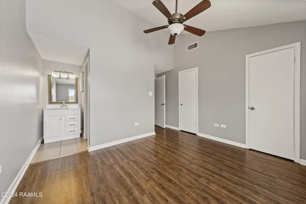 $950 | 2826 Louisiana Avenue, Unit 907, Lafayette, LA 70501