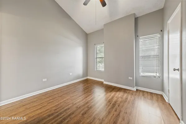 $950 | 2826 Louisiana Avenue, Unit 907, Lafayette, LA 70501