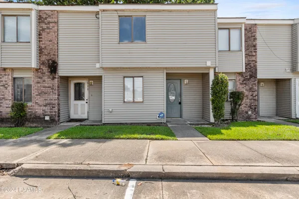 $950 | 2826 Louisiana Avenue, Unit 907, Lafayette, LA 70501