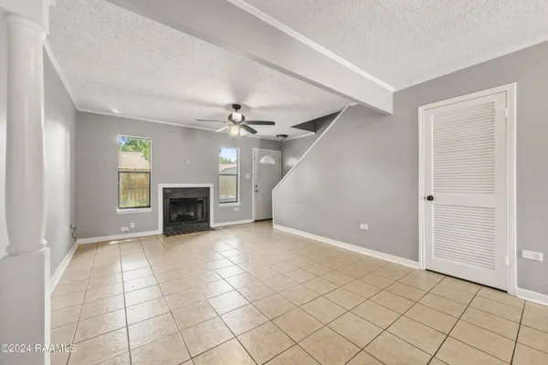 $950 | 2826 Louisiana Avenue, Unit 907, Lafayette, LA 70501