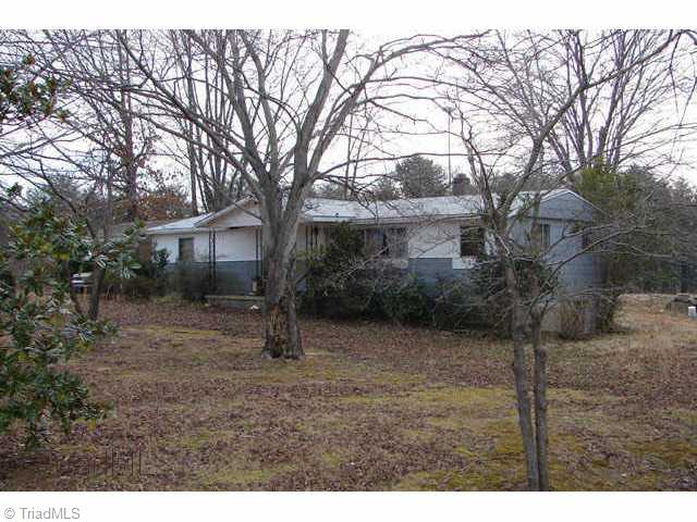 397 Foxwood Road Madison, NC 27025 - Photo 2 of 4 Other.