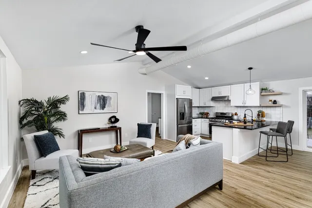 $500,000 | 5605 Overbrook Drive, Austin, TX 78723