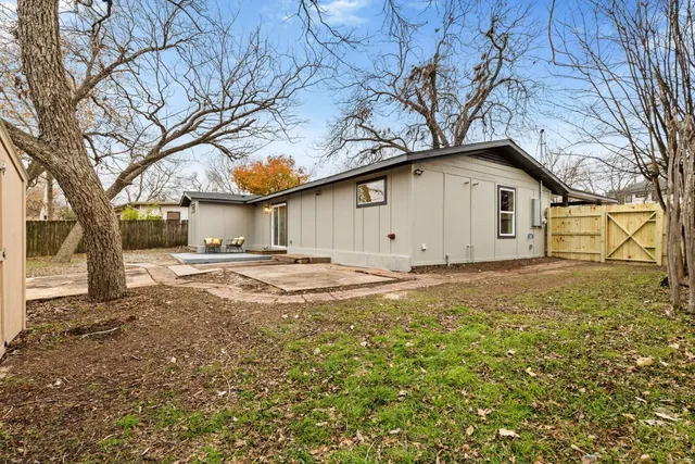 $500,000 | 5605 Overbrook Drive, Austin, TX 78723