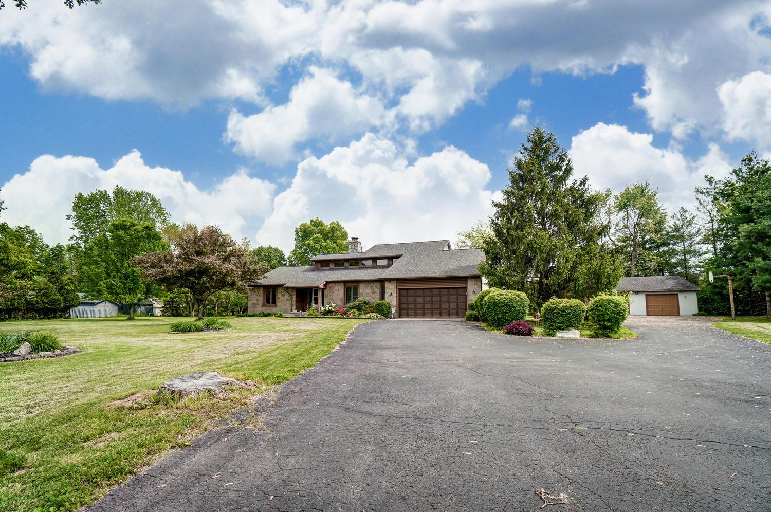 8805 Riebel Road Galloway, OH 43119 - Photo 8 of 71 Gallery Image 8