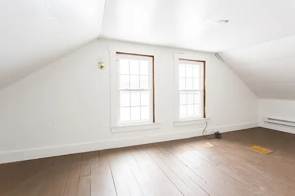 $249,900 | 132 East Main Street, West Brookfield, MA 01585