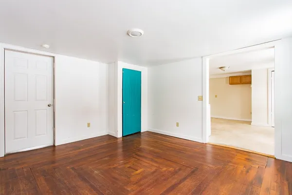 $249,900 | 132 East Main Street, West Brookfield, MA 01585