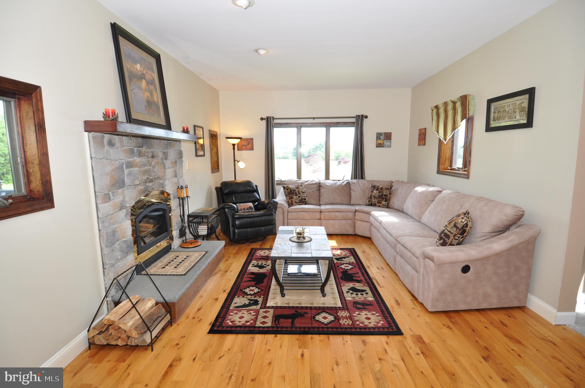 52 Folwell Station Road Jobstown, NJ 08041 - Photo 4 of 87