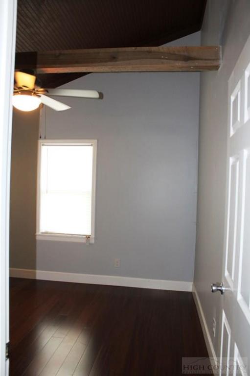 737 Round Knob Ridge Road West Jefferson, NC 28694 - Photo 9 of 23 Gallery Image 9