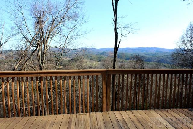 737 Round Knob Ridge Road West Jefferson, NC 28694 - Photo 10 of 23 Gallery Image 10