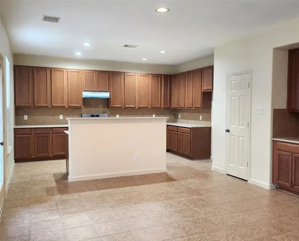 $325,000 | 238 Remington Heights Drive, Houston, TX 77073
