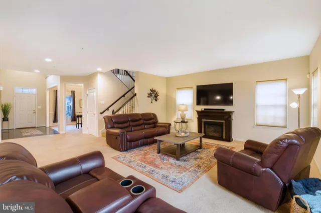 $700,000 | 14333 Owings Avenue, Brandywine, MD 20613