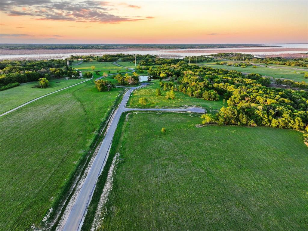 210 Diamond Point Dodd City, TX 75438 - Photo 15 of 24