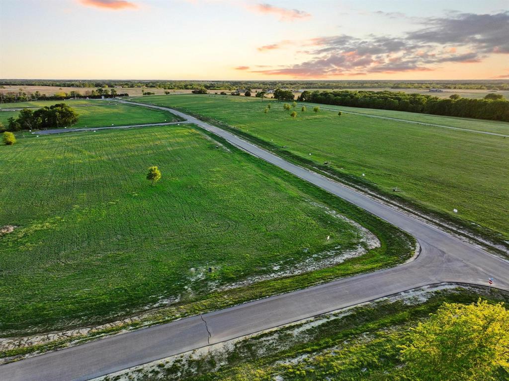 210 Diamond Point Dodd City, TX 75438 - Photo 10 of 24