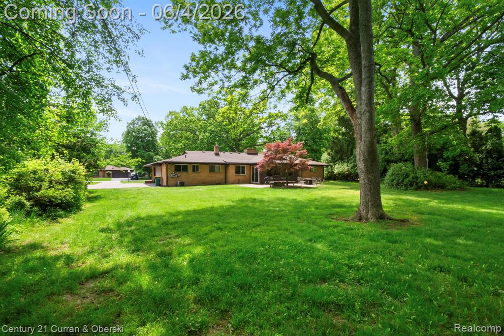 36634 West Lyman Road Farmington, MI 48331 - Photo 44 of 53 Gallery Image 44