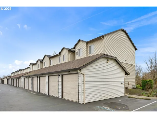 $289,950 | 5264 Northeast 121st Avenue, Unit U223, Vancouver, WA 98682