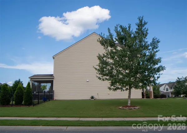 $610,000 | 3942 Kestrel Lane, Fort Mill, SC 29707