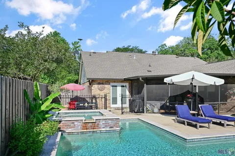 $425,000 | 9979 Hackberry Drive, Baton Rouge, LA 70809