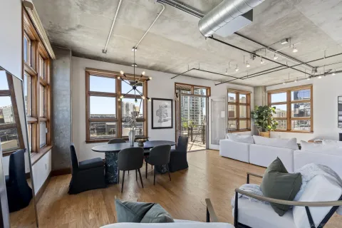 $1,319,900 | 877 Island Avenue, Unit 705, San Diego, CA 92101
